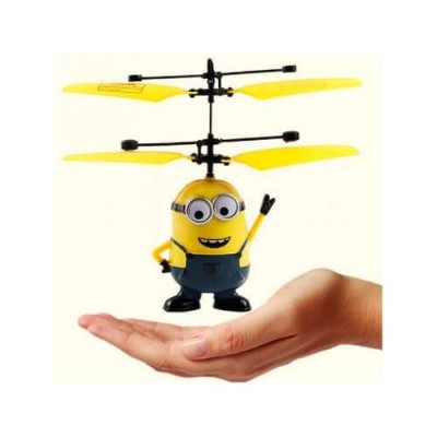 Детска играчка миньон-хеликоптер