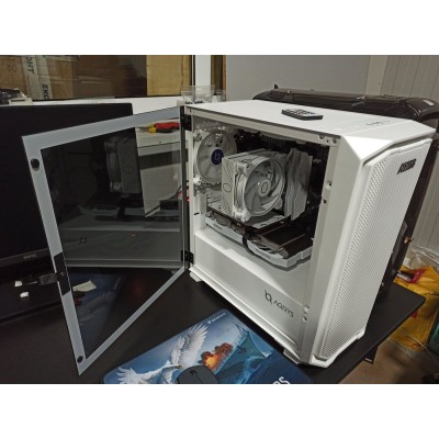 GameTime Ryzen 5 | RX 6600 8Gb White