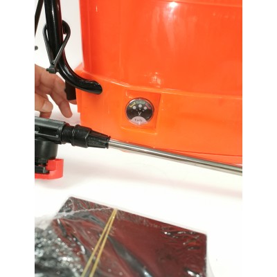 Електрическа пръскачка за лозе с акумулаторна батерия