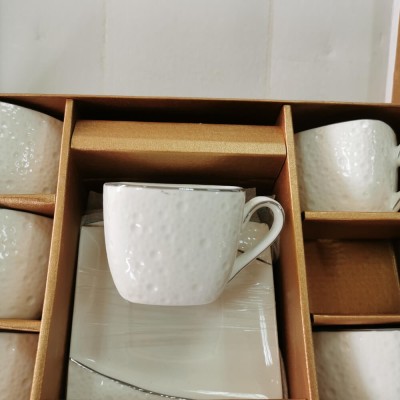 Порцеланов комплект за кафе 6 чаши и чинийки Grotto