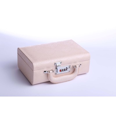 Кутия за бижута тип куфар 24/17/9см, кремав, B22