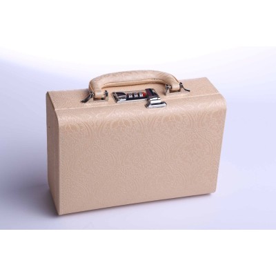 Кутия за бижута тип куфар 24/17/9см, златист, B23